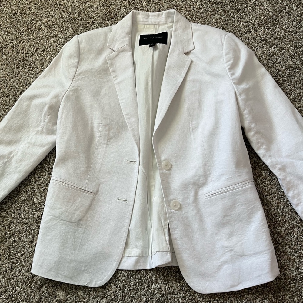 BANANA REPUBLIC White Blazer - Size 4